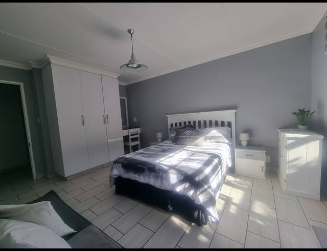 3 BEDROOM FREEHOLD FOR SALE IN DANA BAY